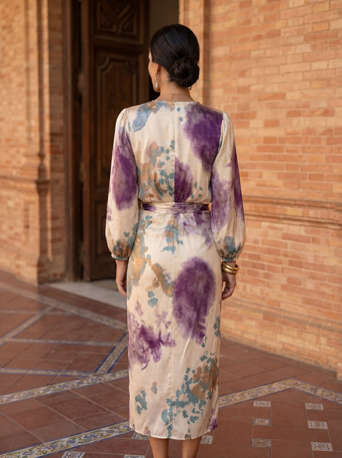 Olivia | Valeria-Style V-Neck Dress